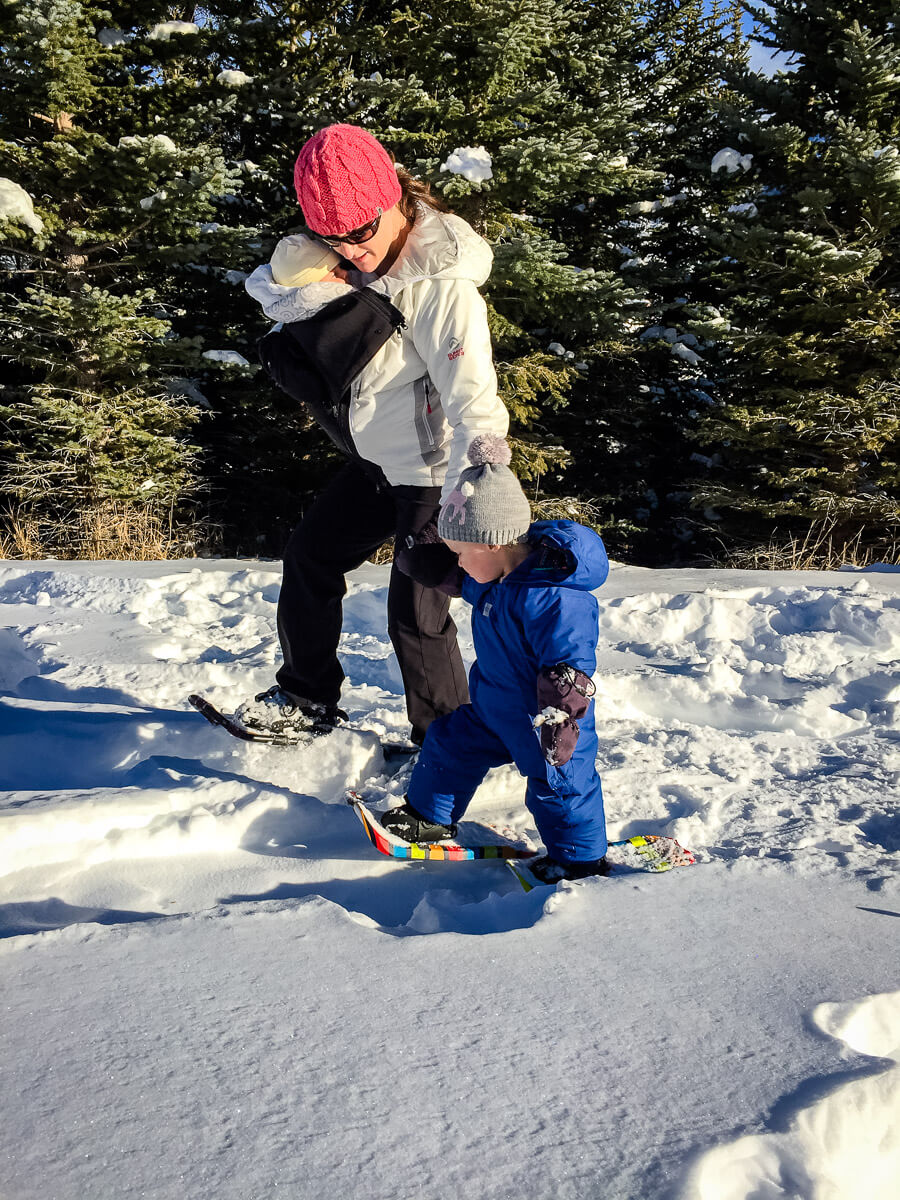 5 Best Outdoor Winter Activities with a Baby Baby Can Travel