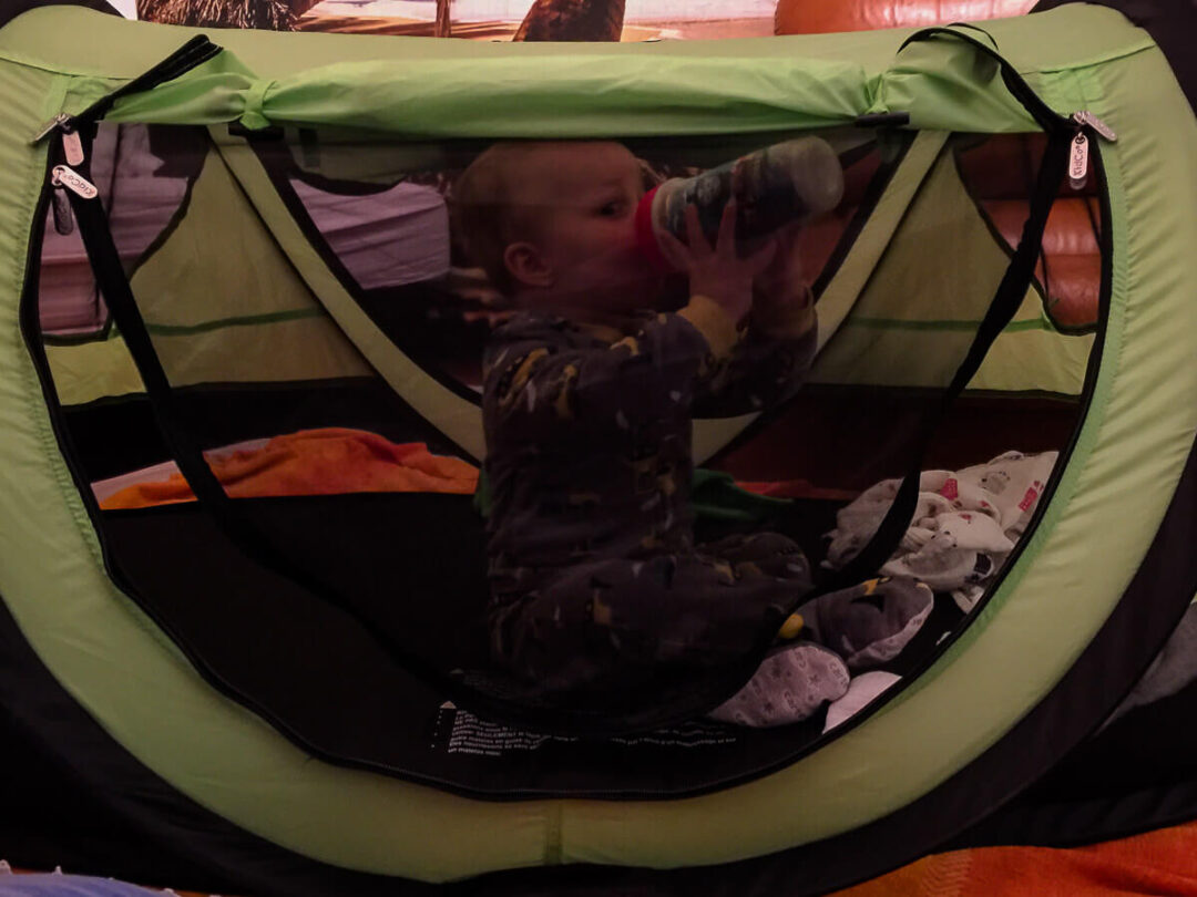 KidCo PeaPod Plus Travel Bed Review Baby Can Travel