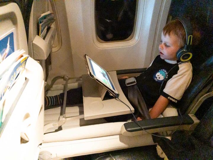 Best Budget Inflatable Airplane Beds for Toddlers Baby Can Travel