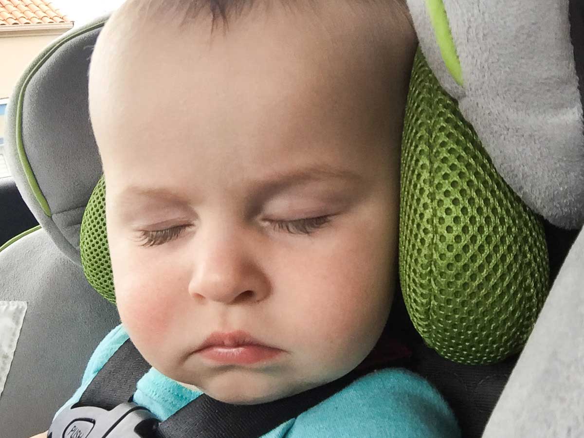tips for baby travel sleep - getting baby to nap on the go in travel car seat
