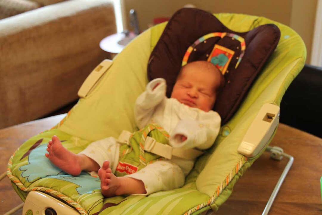 The Best Travel Baby Bouncers and Travel Baby Swings Baby Can Travel