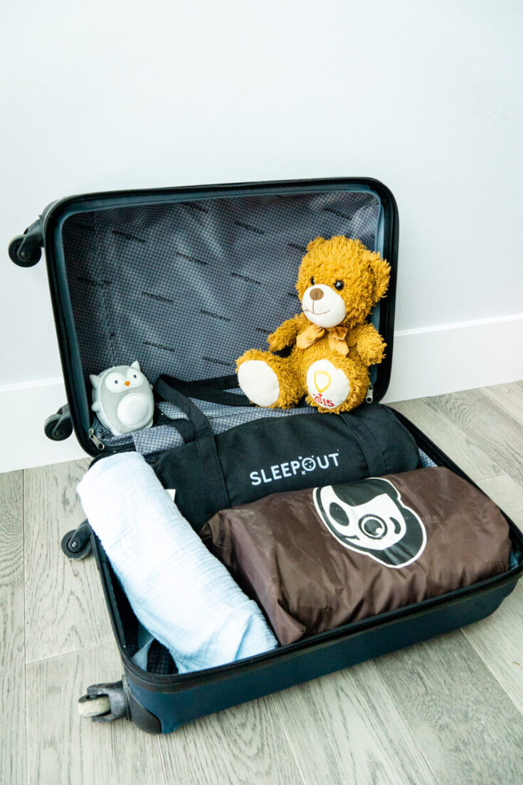 12 Tips to Help Your Toddler Sleep on Vacation Baby Can Travel