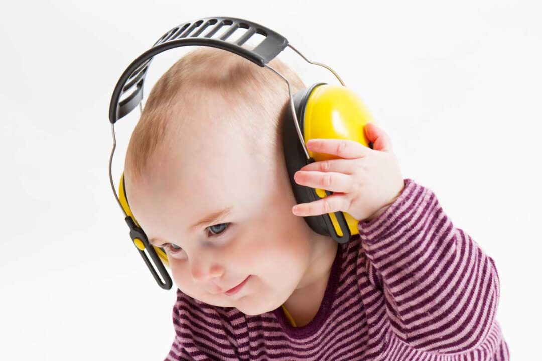 The Top 5 Baby Noise Cancelling Headphones for 2025 Baby Can Travel