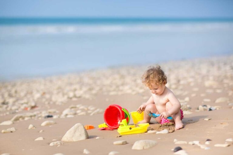 20 Tips for Taking a Baby to the Beach Baby Can Travel