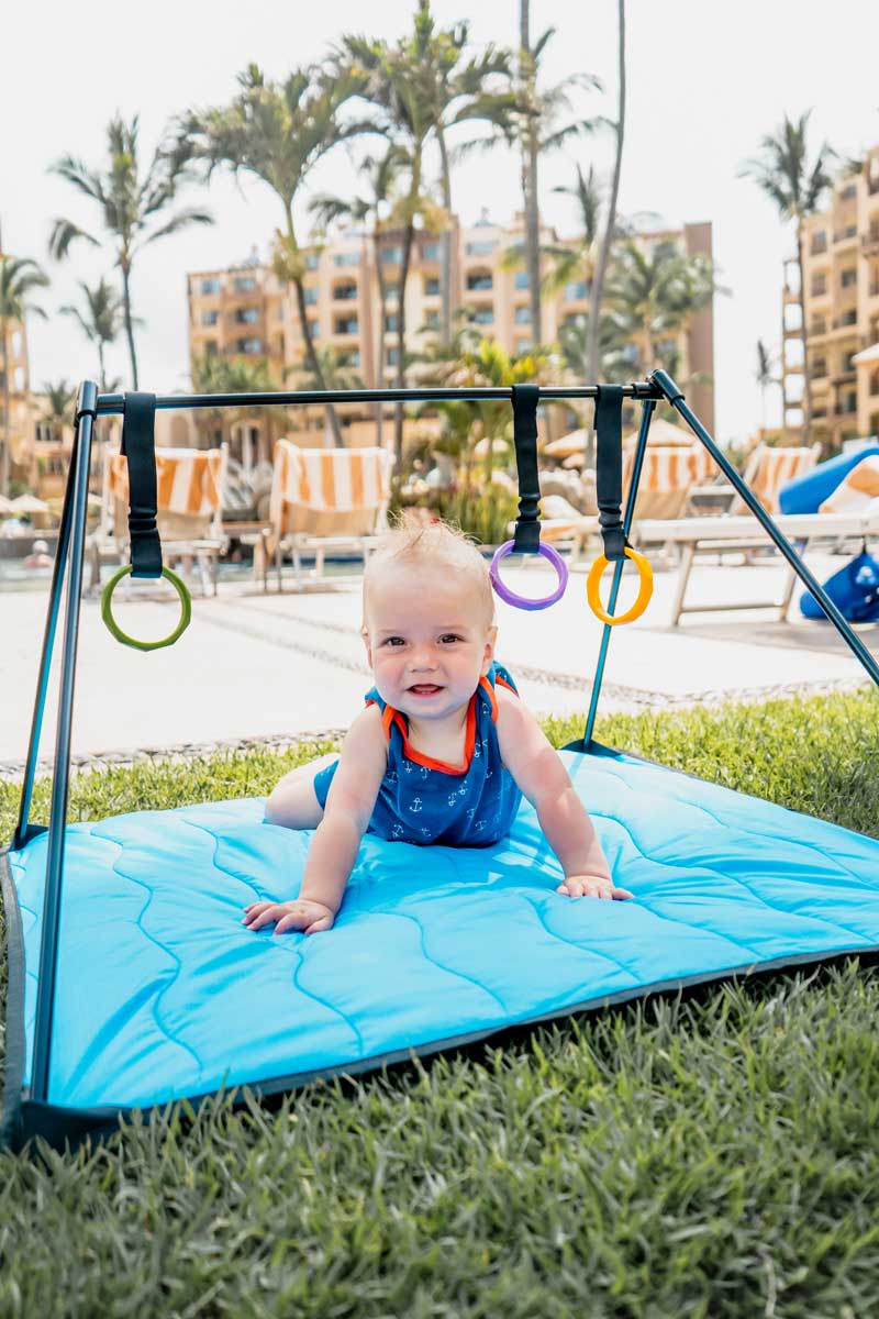 7 Best Baby Travel Play Mats (parents will LOVE to travel with) Baby