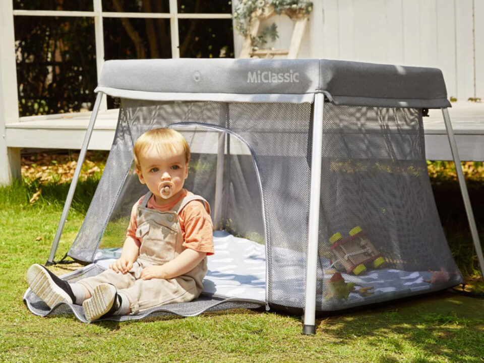 14 Best Baby Travel Beds Top Picks for 2023 Baby Can Travel