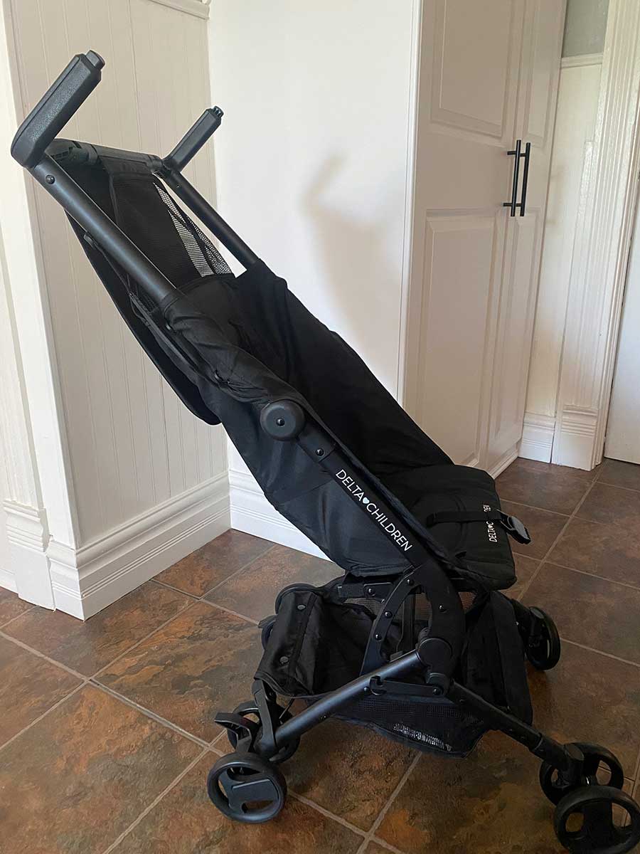 Delta Clutch Stroller Review for Travel Baby Can Travel